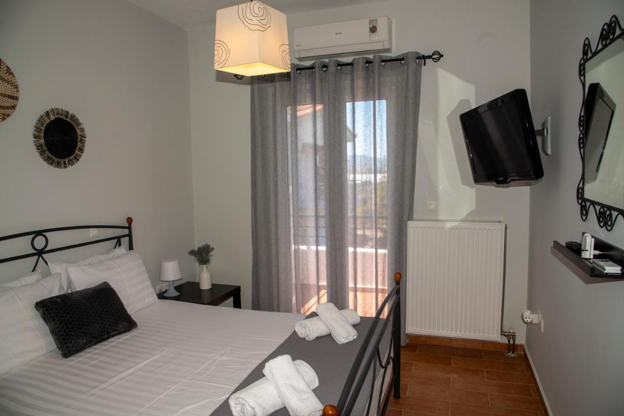 Dimitris Corinthian Villa Vrahati Exterior foto
